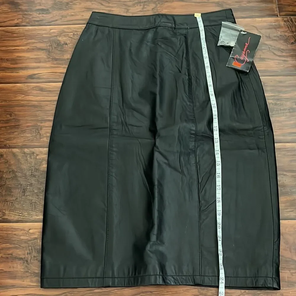 Vintage Cayenne Black Leather Skirt Feminine Zipper Closure Slit Brand New
